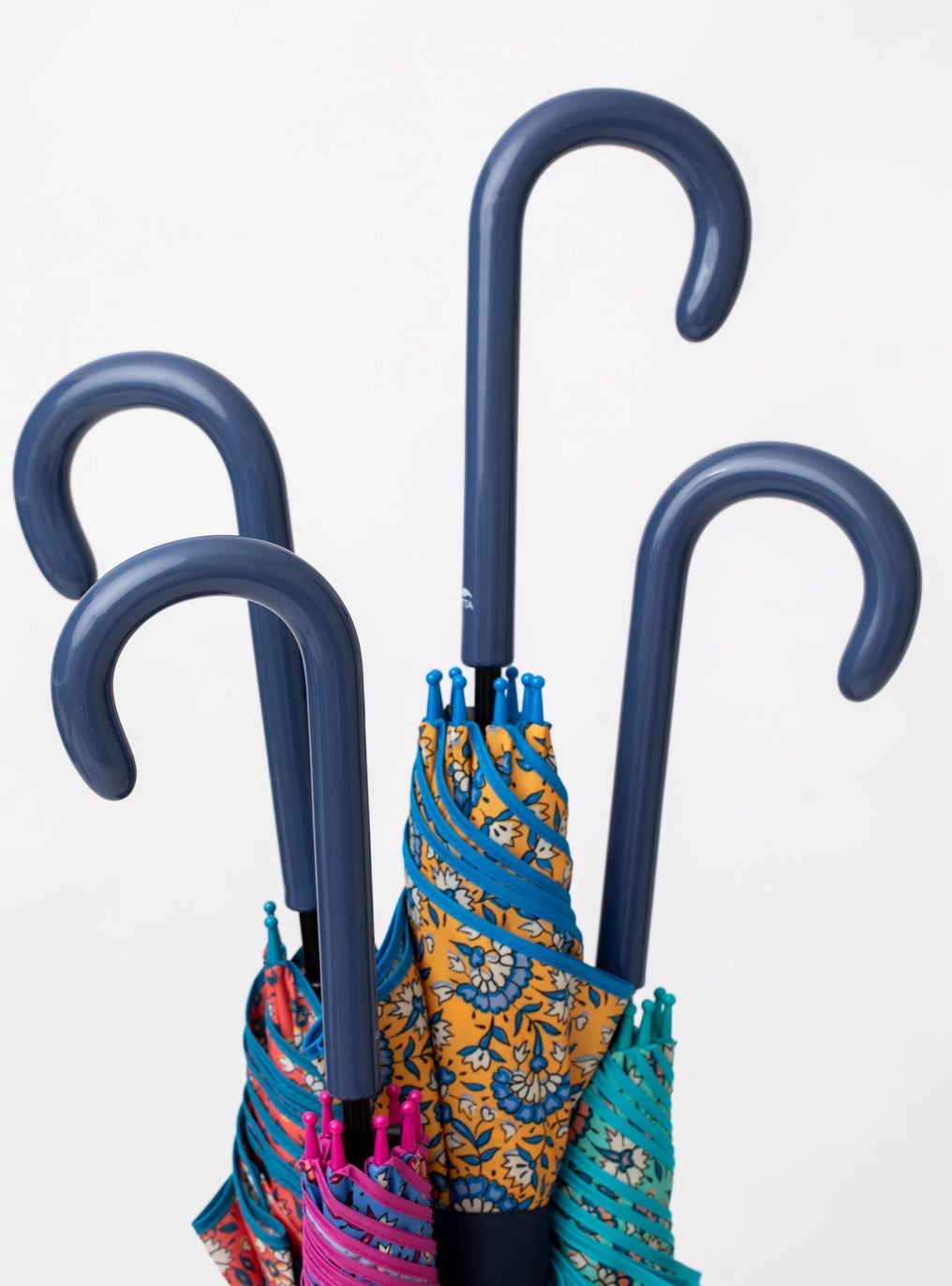 Ezpeleta GOTTA Walking Flower Umbrella  | Windproof | FREE SHIPPING*